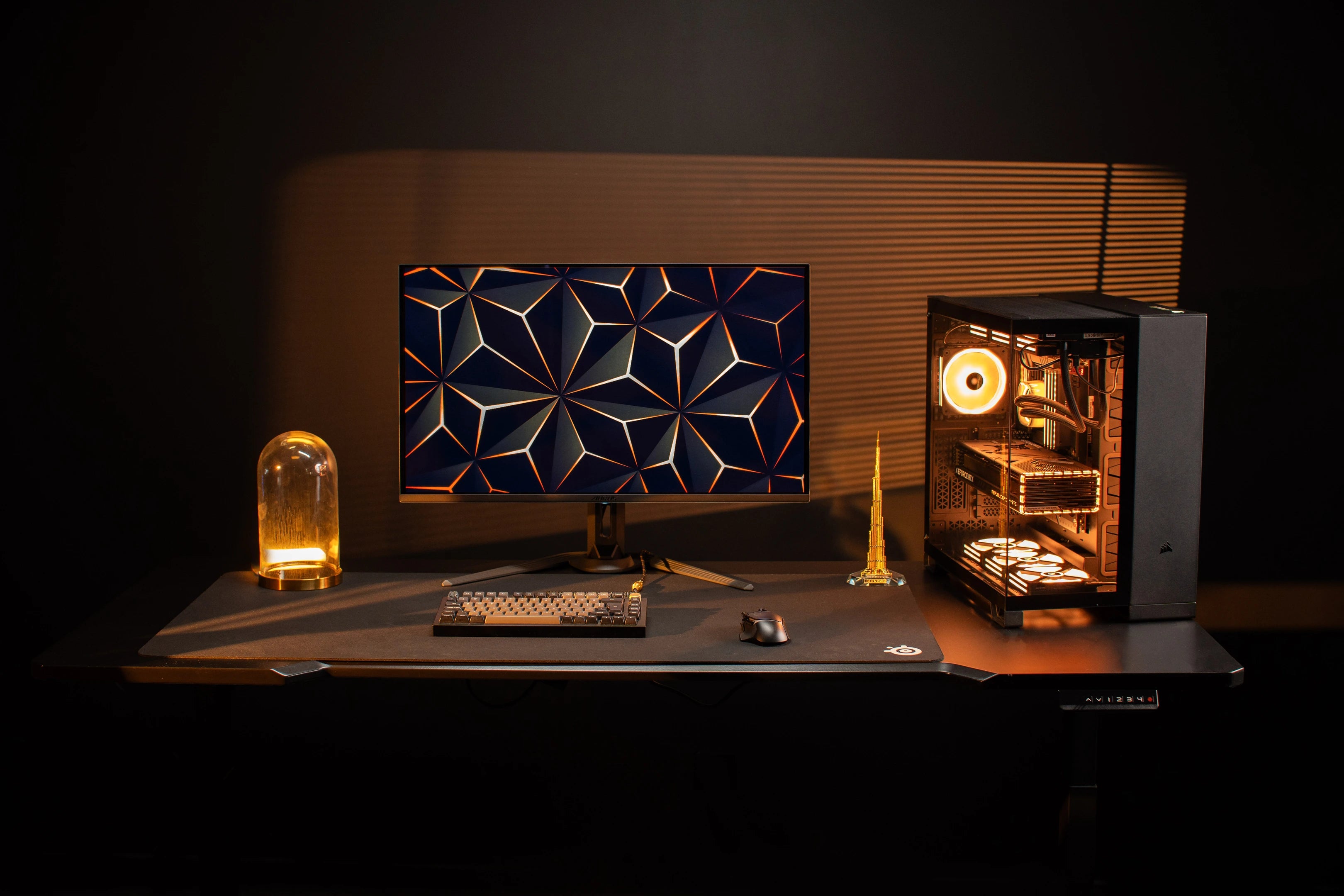 stacionarus kompiuteris Qbuilds